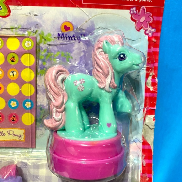 MY LITTLE PONY NWT VTG 2005 PONY FIGURE STAMPERS, INK, STICKERS & NOTECARDS - Picture 3 of 16